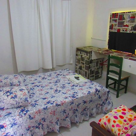 Hotel Pousada Girassol Matinhos Buitenkant foto