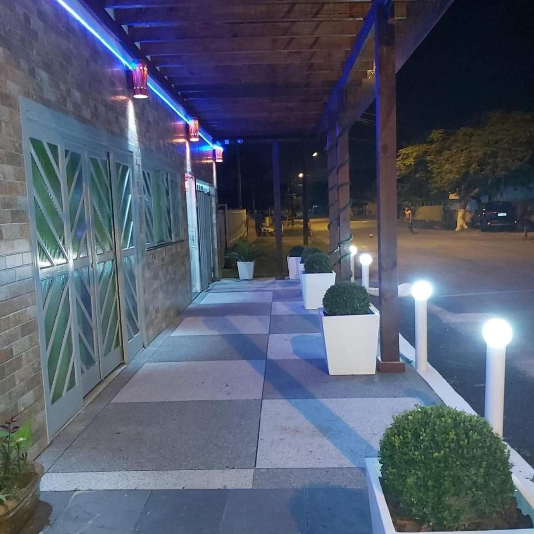 Hotel Pousada Girassol Matinhos Buitenkant foto