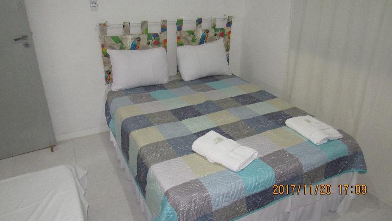 Hotel Pousada Girassol Matinhos Buitenkant foto